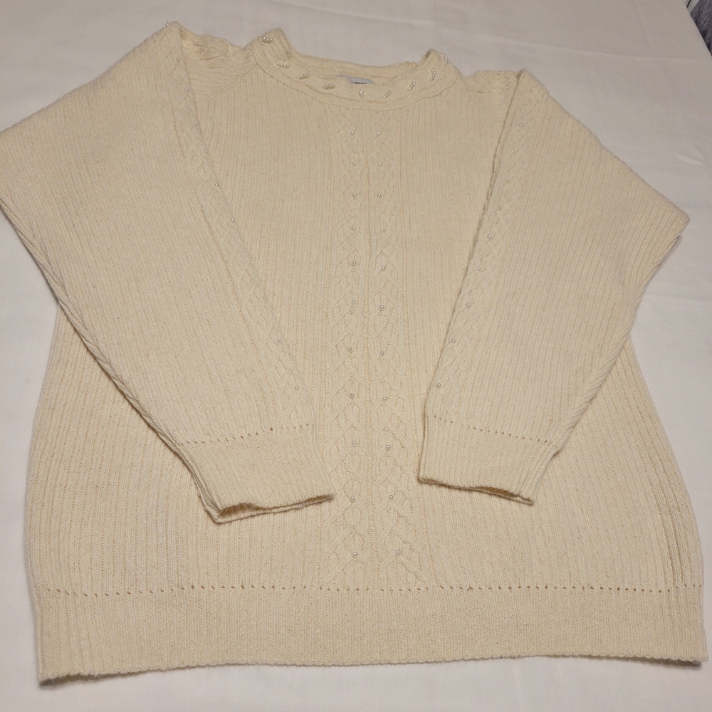 Koret Cream Crew Neck Sweater Small Pearl Around The Neck,Shoulder Sleeves Front
